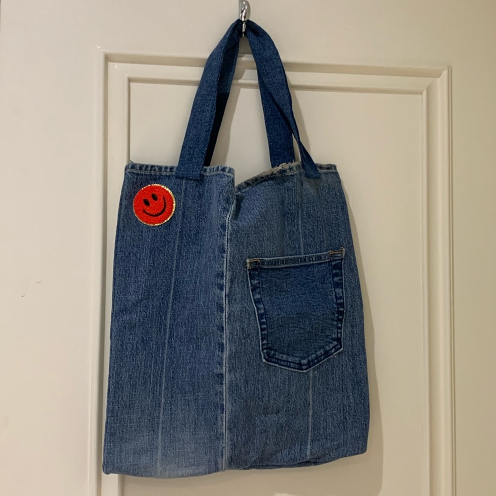HANDMADE LARGE SMILEY-FACE TOTE BAG